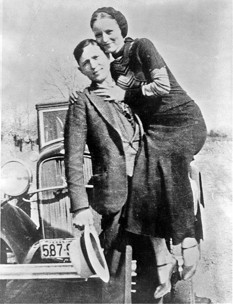 Bonnie and Clyde/photo by Library of Congress