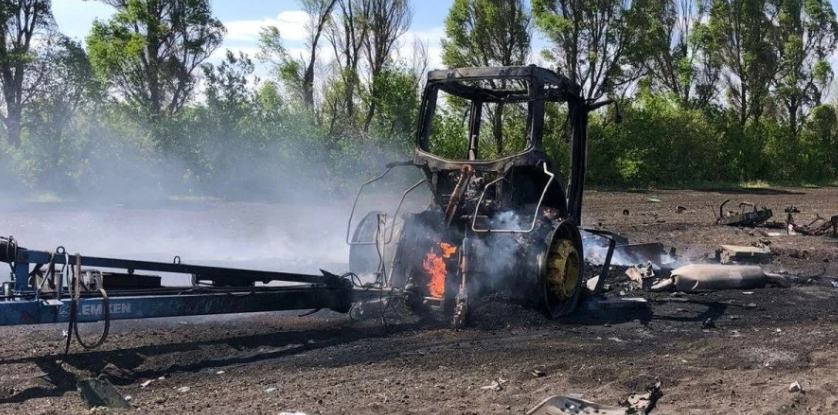 Подія сталася поблизу селища Новий Мерчик / фото Нацполіції Подія сталася поблизу селища Новий Мерчик / фото Нацполіції
