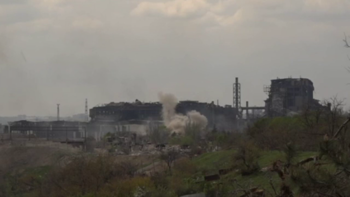 Во время захвата россиянами города "Азовсталь" стал символом сопротивления украинских военных / скриншот