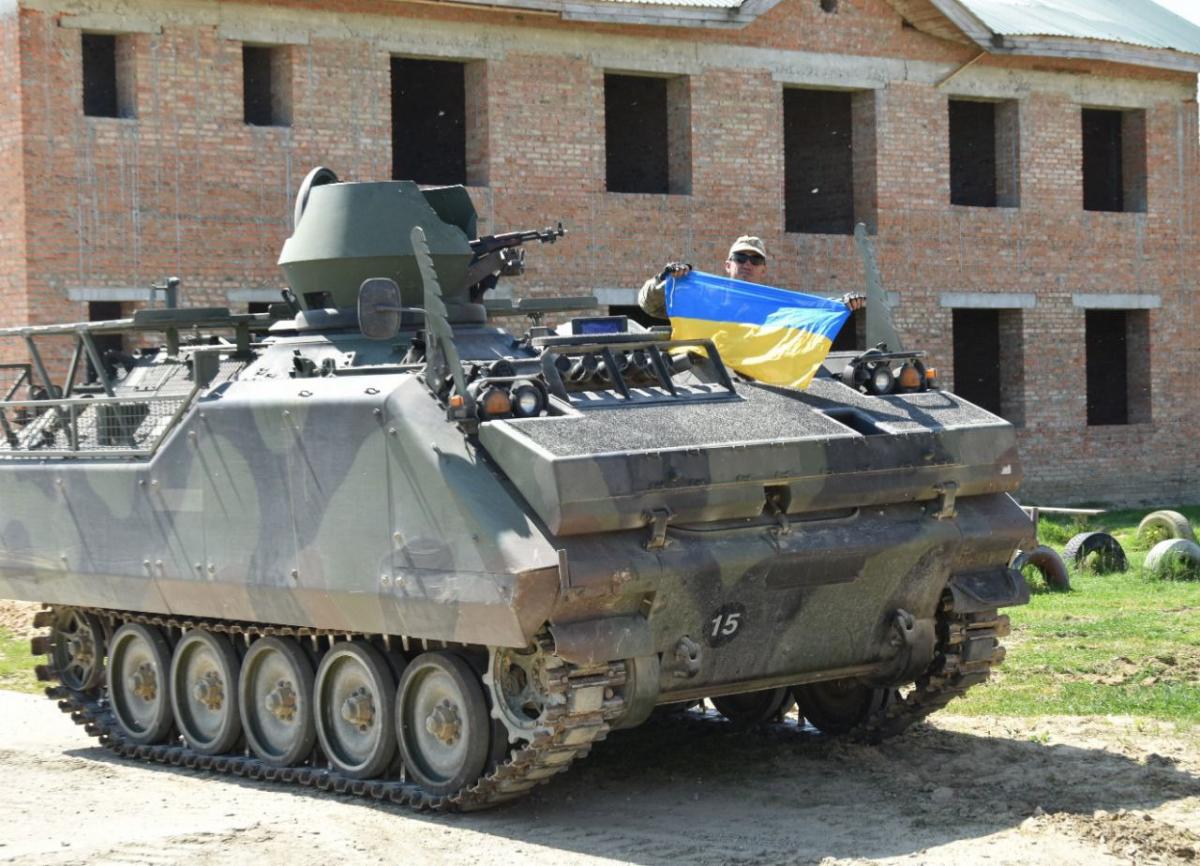 Бронетранспортеры M113 уже в Украине / фото Сухопутные войска ВСУ Бронетранспортеры M113 уже в Украине / фото Сухопутные войска ВСУ