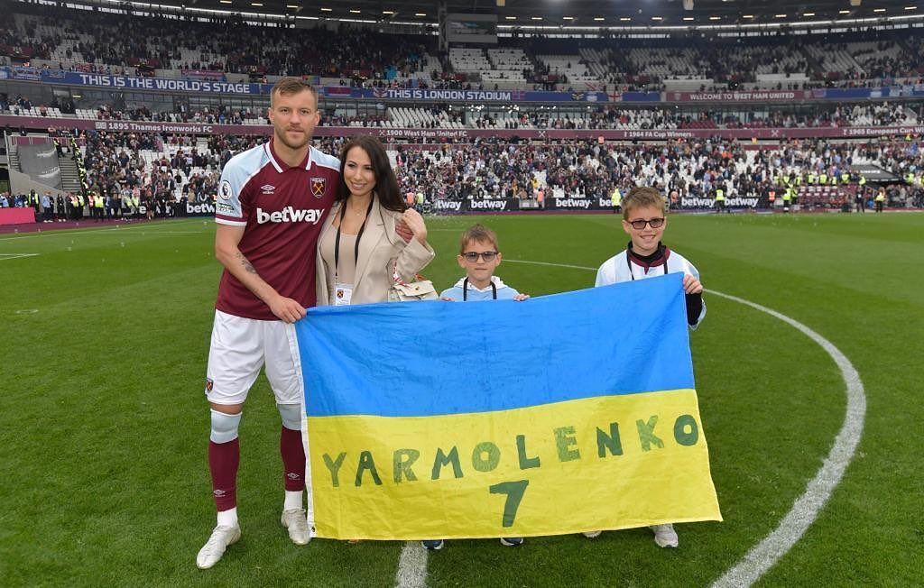 Андрей Ярмоленко со своей семьей / фото instagram.com/yarmolenkoandrey