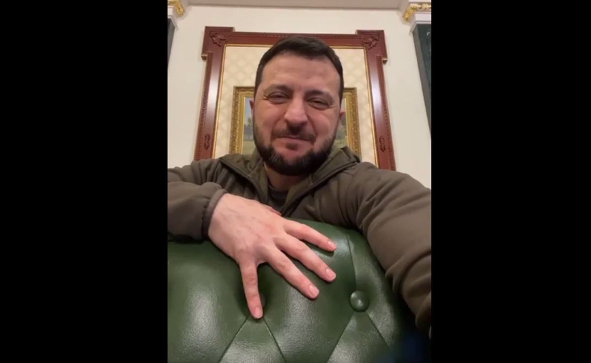 Володимир Зеленський звернувся до тероборони Харкова / скріншот Володимир Зеленський звернувся до тероборони Харкова / скріншот