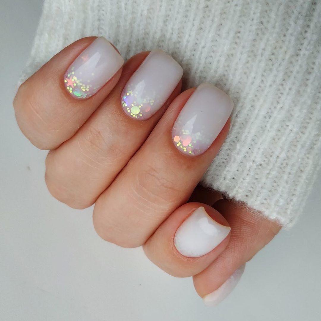 Маникюр на лето 2022 / instagram.com/anynails_brest Маникюр на лето 2022 / instagram.com/anynails_brest