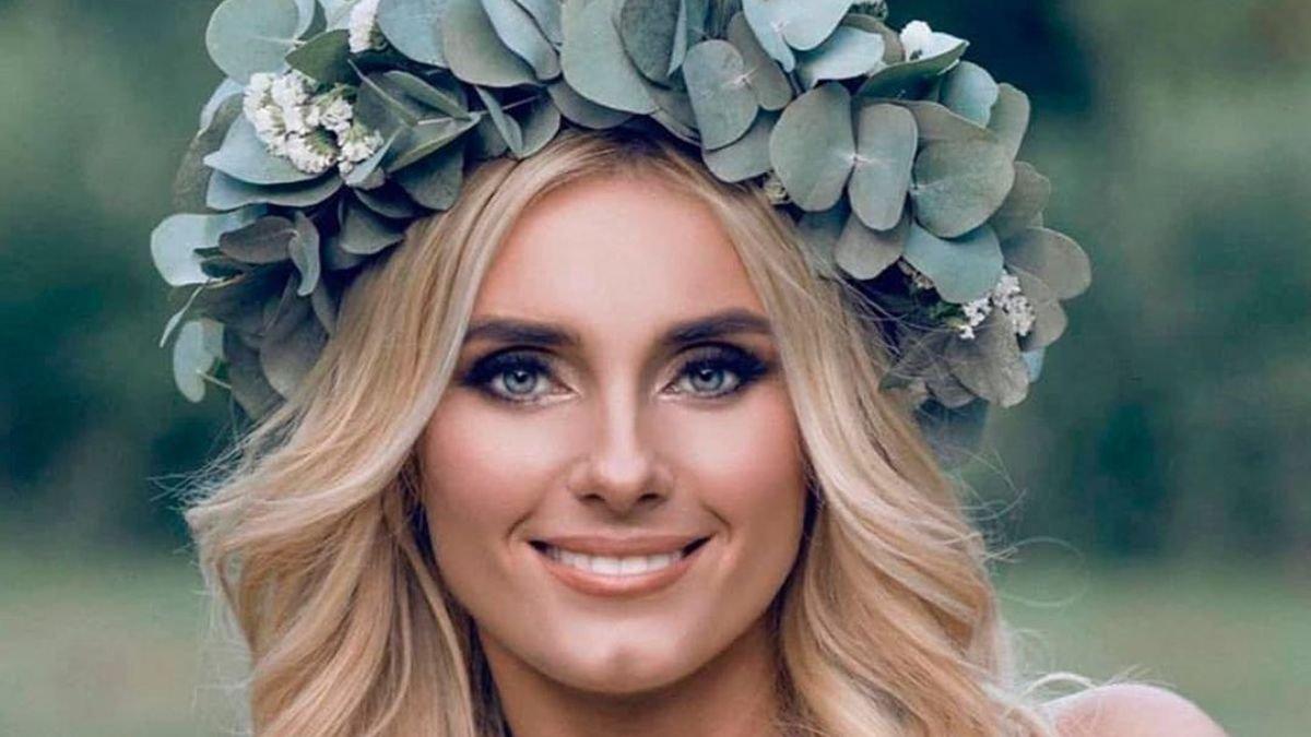 Федишин розповіла, що перед нею прямо посеред дороги впало дерево / фото instagram.com Федишин розповіла, що перед нею прямо посеред дороги впало дерево / фото instagram.com
