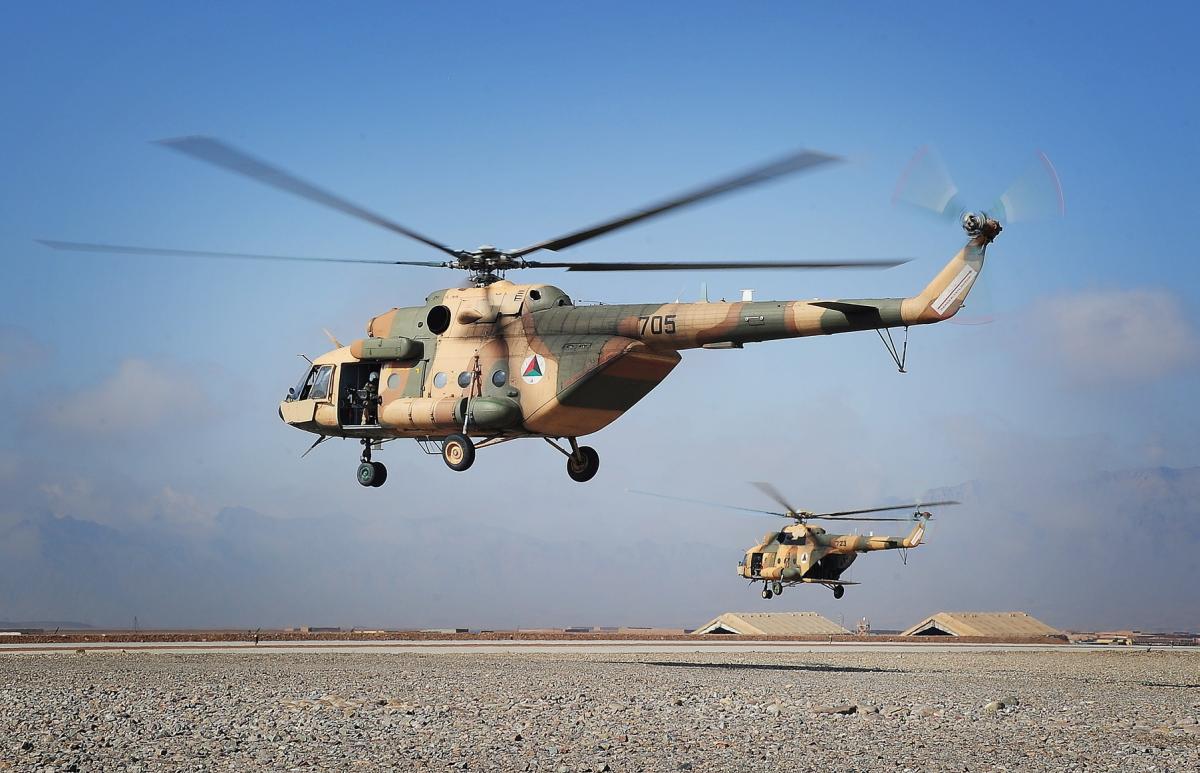 Словакия передала Украине пять вертолетов серии Mi и боеприпасы для РСЗО «Град» / фото US Army