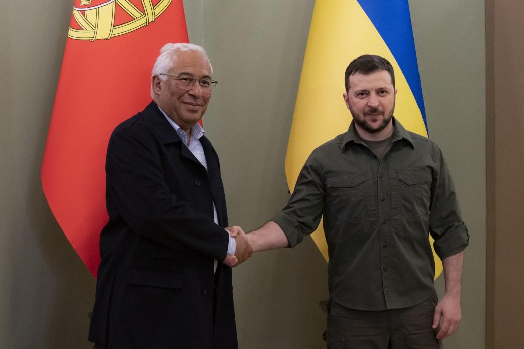 Прем'єр-міністр Португалії Антоніу Кошта на зустрічі з Володимиром Зеленським / фото president.gov.ua Прем'єр-міністр Португалії Антоніу Кошта на зустрічі з Володимиром Зеленським / фото president.gov.ua