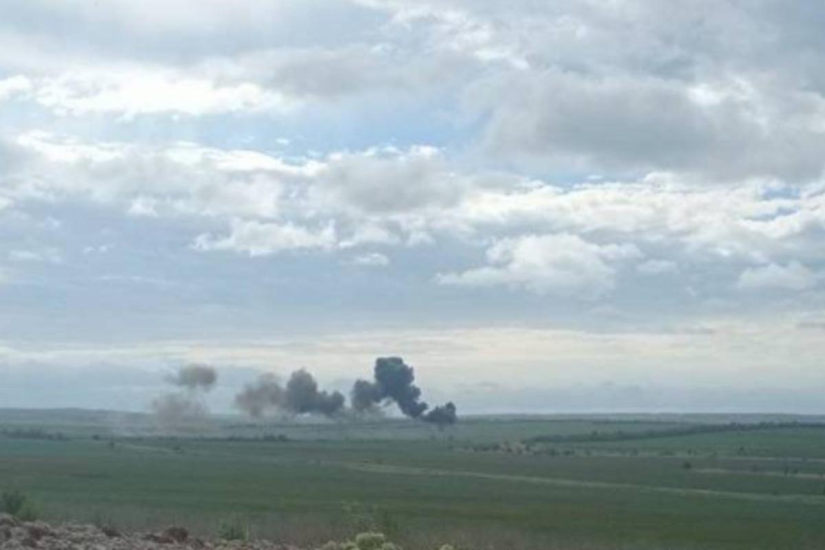 На Луганщине сбит вражеский Су-25, сообщили в МВД / фото t.me/Pravda_Gerashchenko На Луганщине сбит вражеский Су-25, сообщили в МВД / фото t.me/Pravda_Gerashchenko