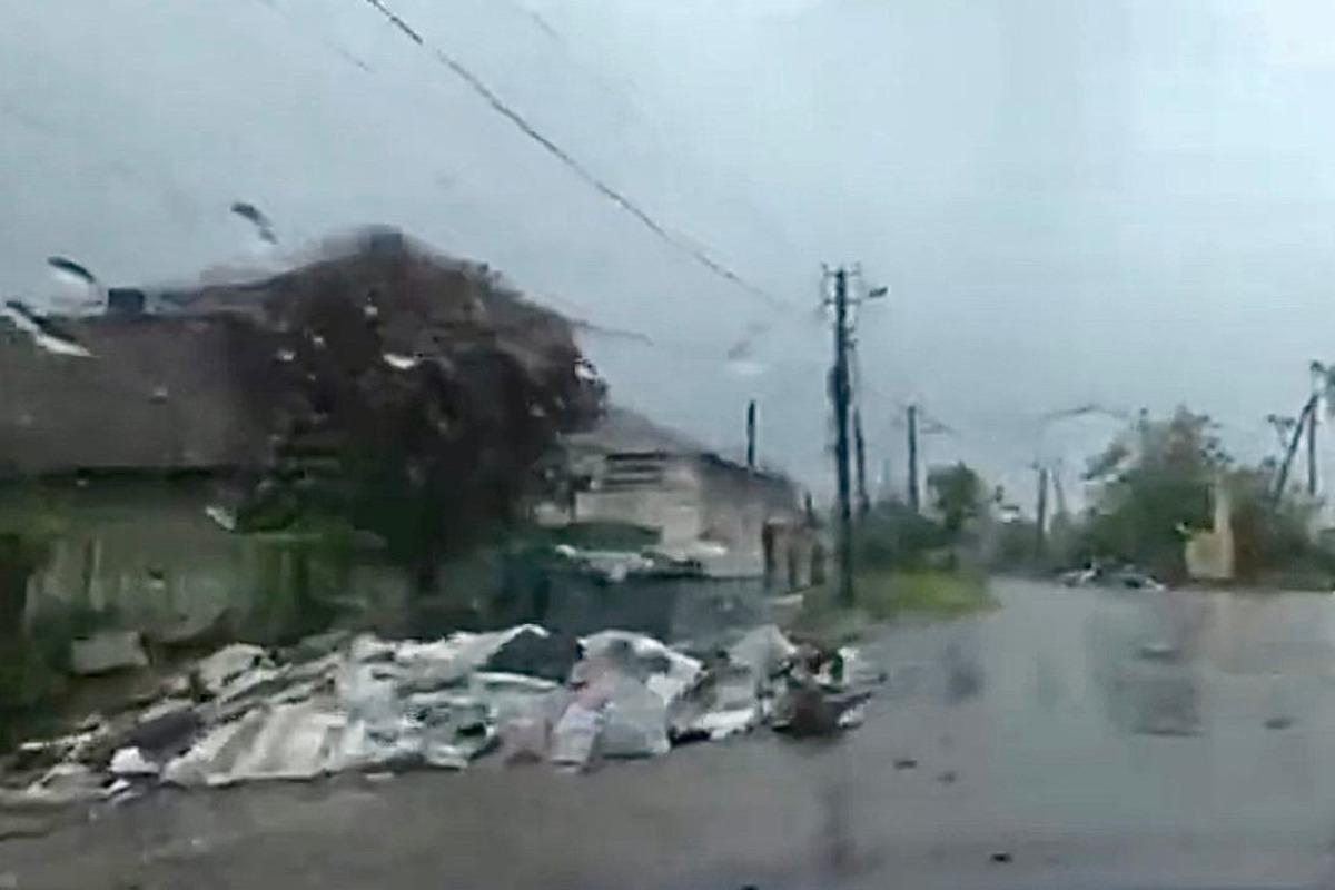 По Маріуполю розтікається трупна отрута, зазначив радник очільника міста / фото t.me/andriyshTime
