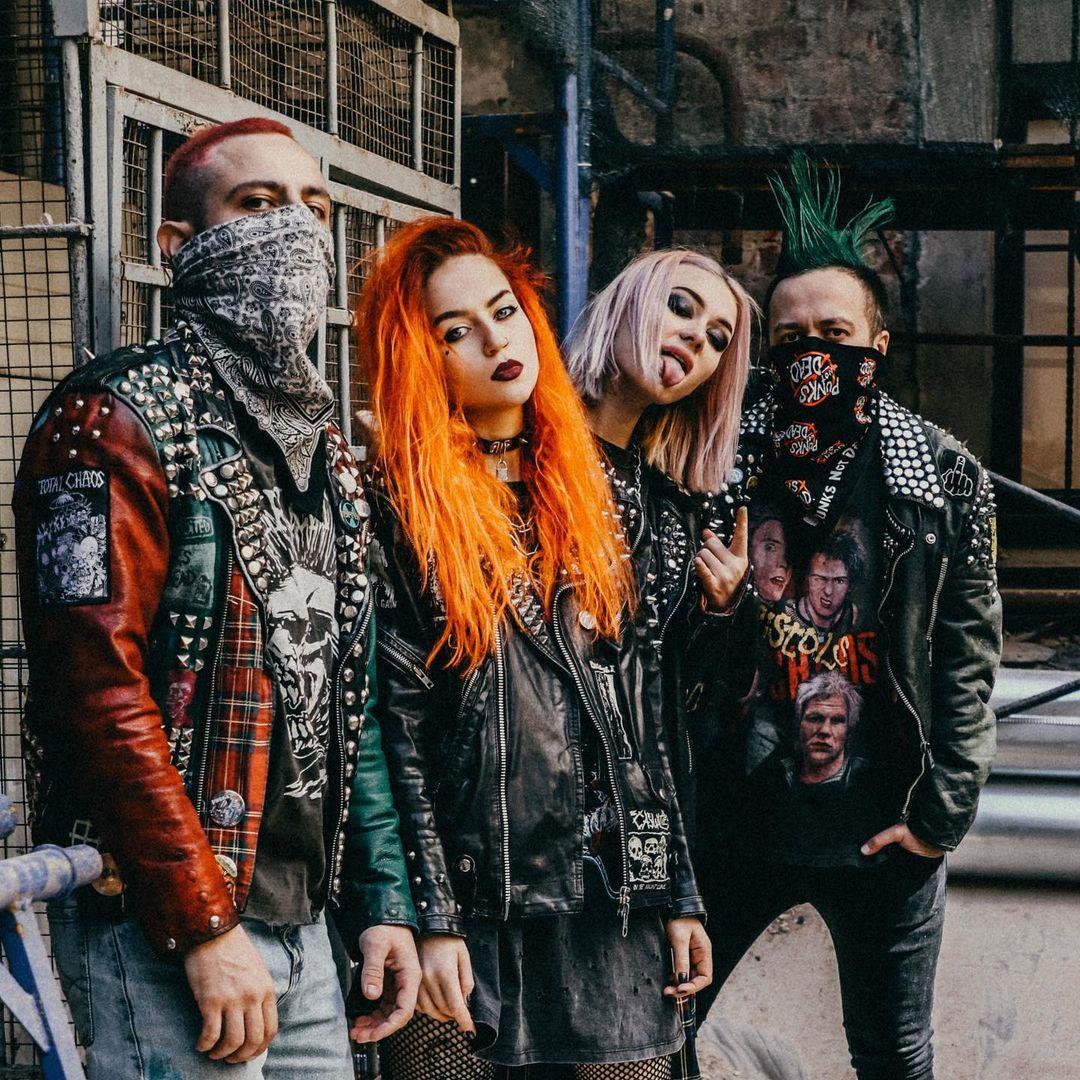 Група "Кіс-Кіс" / instagram.com/kiskisnotdead Група "Кіс-Кіс" / instagram.com/kiskisnotdead