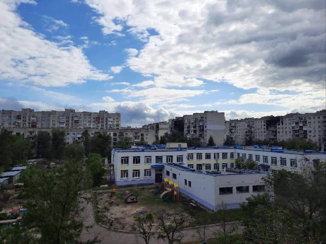 Русскому военные обстреляли Северодонецк / фото Телеграм-канал Сергея Гайдая Русскому военные обстреляли Северодонецк / фото Телеграм-канал Сергея Гайдая