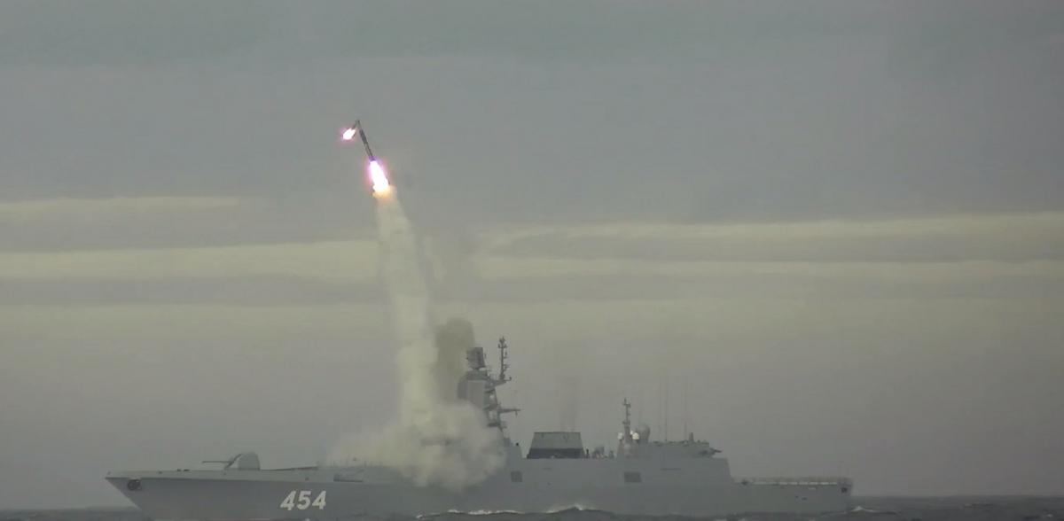 Росіяни стверджують, що «Циркон» успішно вразила морську мішень на відстані близько 1000 км / скріншот