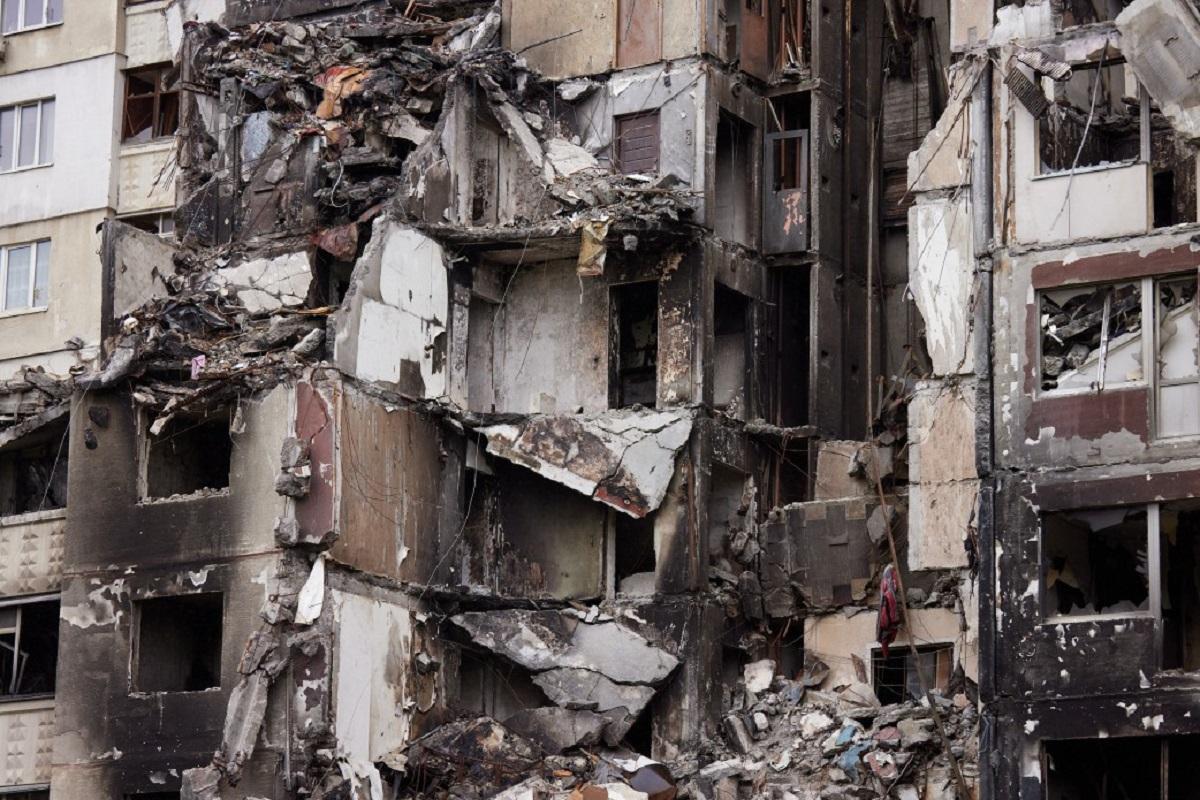 В Изюме российскими оккупантами уничтожено более 70% зданий / фото president.gov.ua