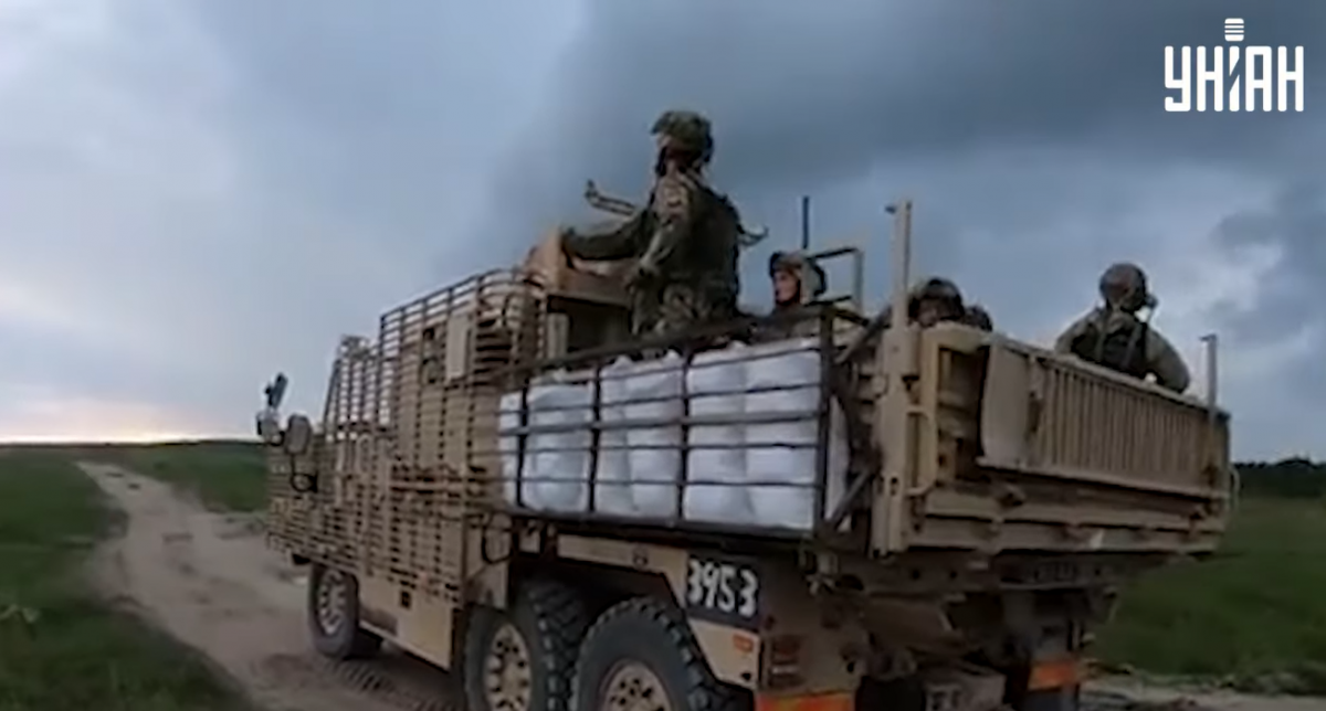 ЗСУ освоюють британську ББМ Wolfhound / скрін відео ЗСУ освоюють британську ББМ Wolfhound / скрін відео