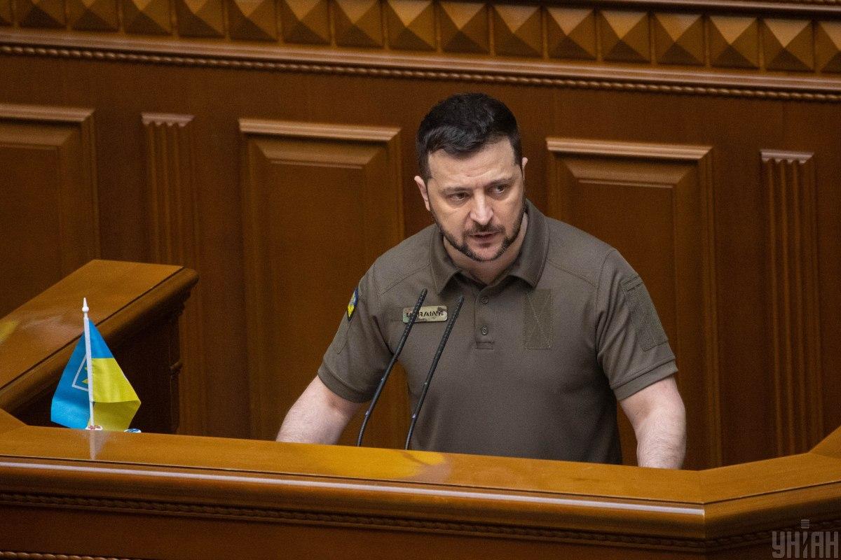 Зеленський: Україну схиляють до невигідного результату переговорів з РФ / фото УНІАН Зеленський: Україну схиляють до невигідного результату переговорів з РФ / фото УНІАН