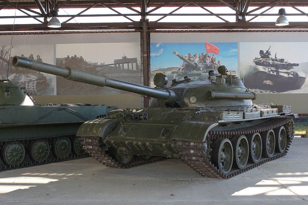Т-62 планують використовувати для укріплення оборонних позицій окупантів / фото: Вікіпедія Т-62 планують використовувати для укріплення оборонних позицій окупантів / фото: Вікіпедія