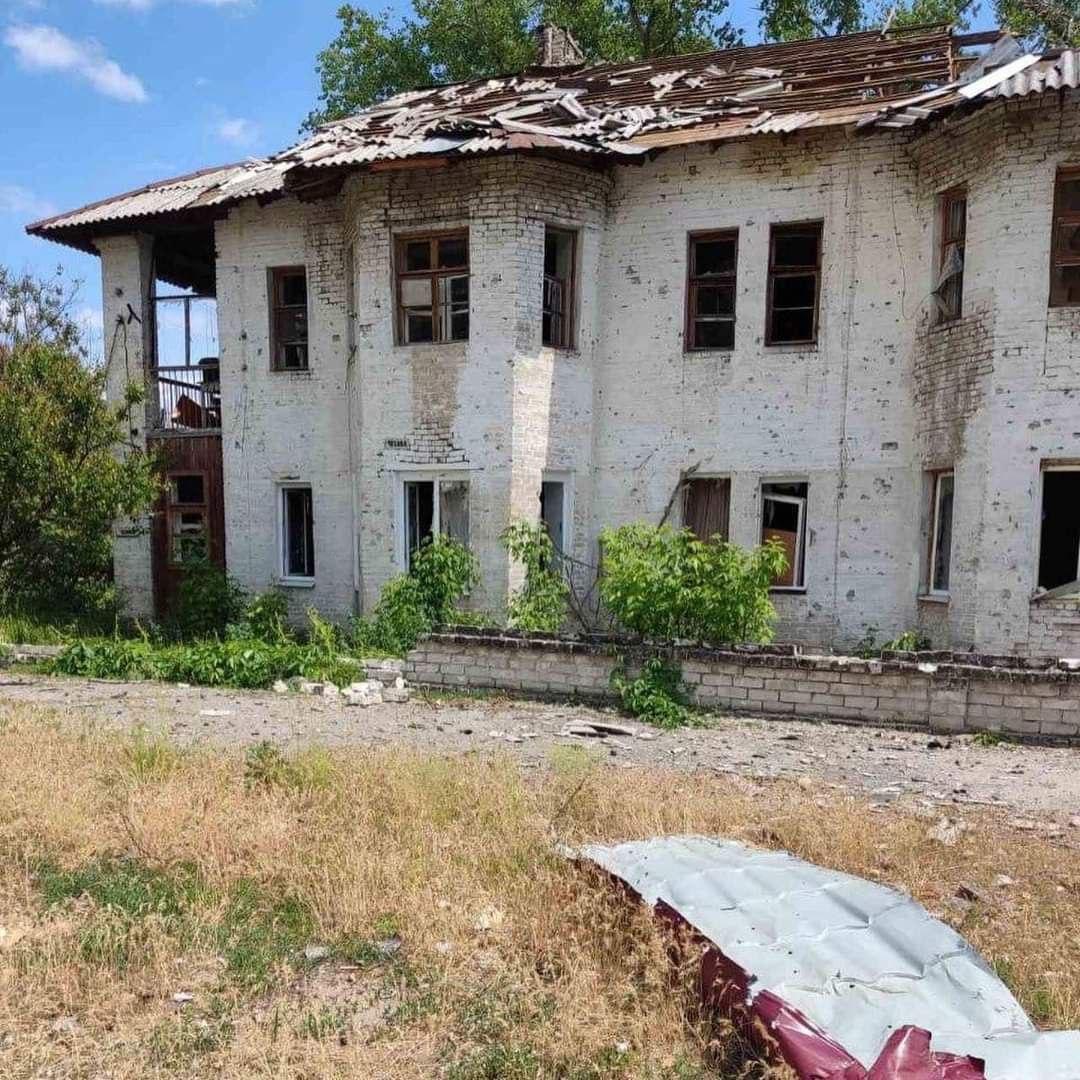 Росіяни продовжують обстрілювати Луганщину / фото Телеграм-канал Сергія Гайдая Росіяни продовжують обстрілювати Луганщину / фото Телеграм-канал Сергія Гайдая