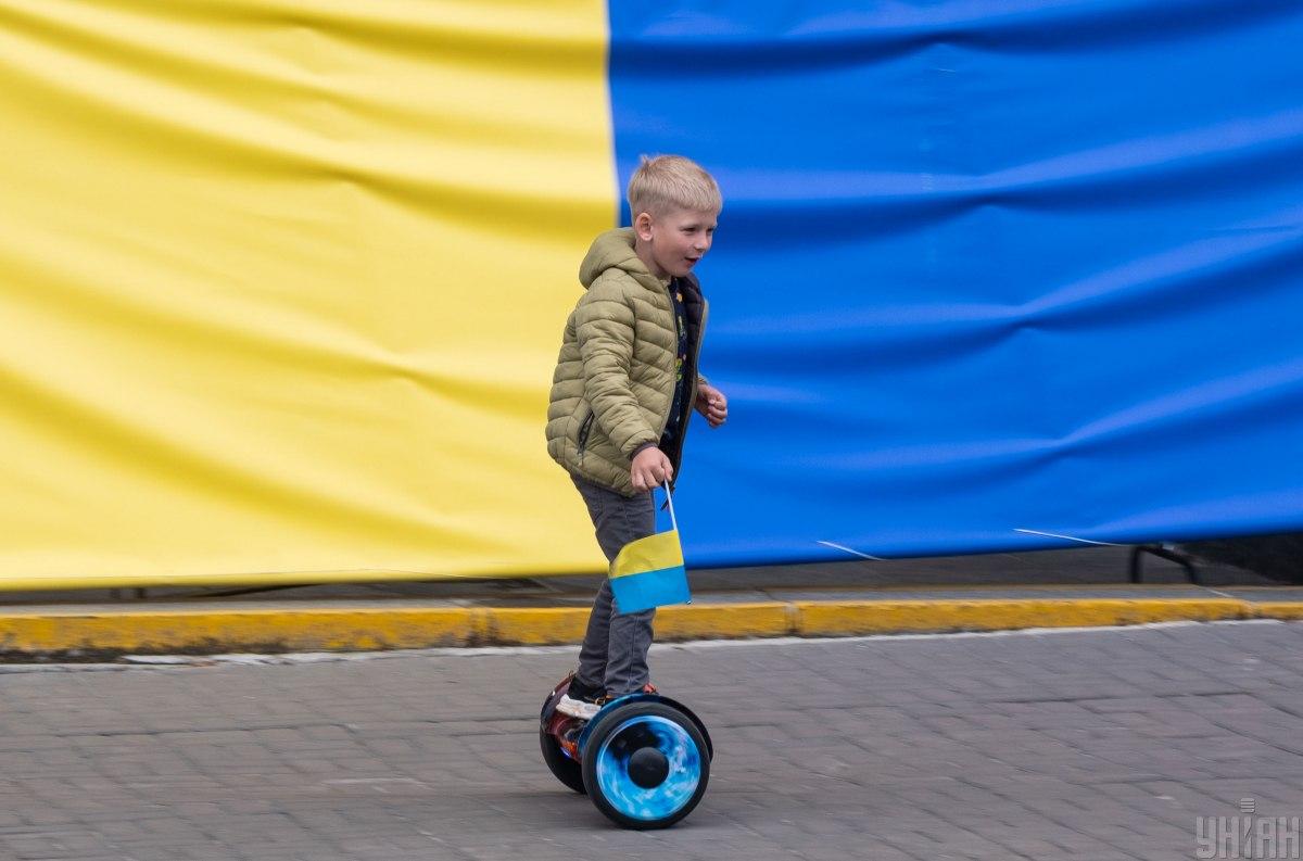 Все більше українців негативно ставляться до мешканців Росії та Білорусі - опитування Все більше українців негативно ставляться до мешканців Росії та Білорусі - опитування