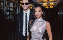 Ким Кардашьян впервые вышла на красную дорожку со своим бойфрендом-красавчиком (фото)