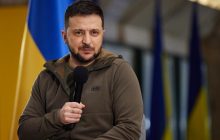 В Одессе российская ракета попала в общежитие: Зеленский рассказал подробности обстрела