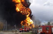 Под Нижним Новгородом в РФ пылает химзавод (видео)