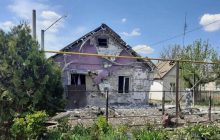 На Дніпропетровщині окупанти з "Градів" обстріляли десятки житлових будинків (фото)