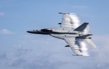 США розбирають на запчастини винищувачі F/A-18 та атомні підводні човни: яка причина