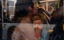 Зеленський привітав українок з Днем матері: "Кожна з вас здійснила подвиг" (фото)