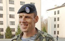 В полку "Азов" звинуватили командира морпіхів у спробі втечі з блокадного Маріуполя