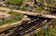 Намагаються підірвати міст: опубліковано нове відео штурму "Азовсталі" з дрону