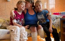 Жертви обстрілу краматорського вокзалу: історія мами і доньки, яким відірвало кінцівки