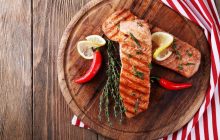 Как вкусно пожарить рыбу на мангале: 4 невероятных рецепта