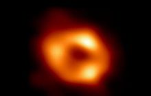 Вчені показали перше в історії фото надмасивної чорної діри в нашій галактиці