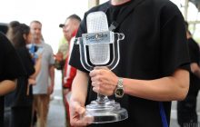 Група Kalush Orchestra отримала новий кубок переможця "Євробачення-2022"