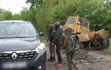 На Черниговщине дети основали "тероборону" и построили блокпост (видео)