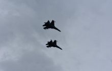 Героїчно загинули в бою: в Україні провели в останній політ військових льотчиків