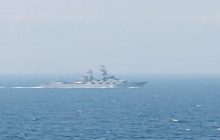 Опубликована новая запись с крейсера "Москва" возле Змеиного: предлагали ВСУ сдасться
