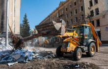 Российские оккупанты обстреляли центр Харькова, есть раненые и погибшие