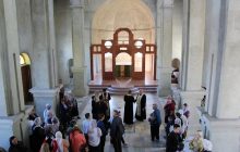 Срезали кресты: московский патриархат оставил в церкви на Львовщине "голые стены" (видео)