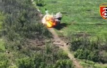 "Демилитаризация продолжается": ВСУ феерично уничтожили вражескую БМП с полным боекомплектом (видео)