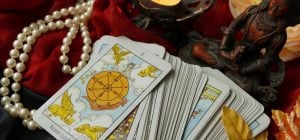 Гороскоп на 1 декабря по картам Таро: Стрельцам - вдохновение, Тельцам - энергия