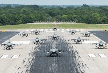 Арестович доступно объяснил, что означает ленд-лиз для Украины (видео)