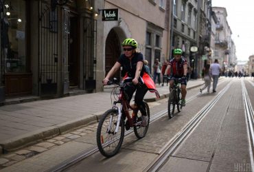 Названо кращі вправи, які потрібно робити всім, кому за 40