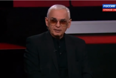 Гендиректор Мосфільму Шахназаров пригрозив стерилізацією критикам Z-символу