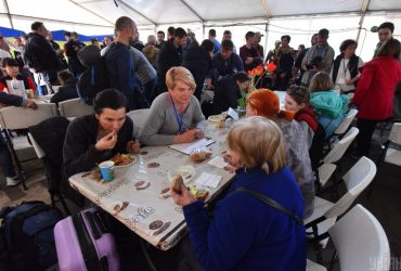 Чоловікам стало важче виїхати з окупованих територій: Кабмін нагадав про ризик мобілізації