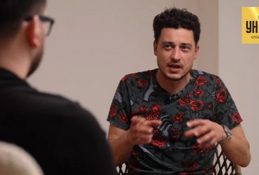 "Пропонували гроші за мою голову": ведучий Женя Синельников про погрози з РФ