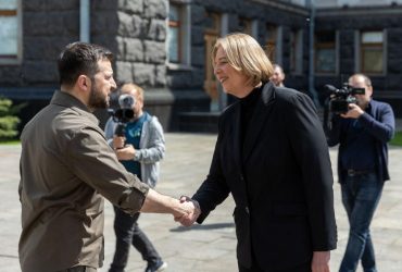 Спікер Бундестагу виступила за швидкий вступ України до ЄС