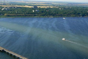 Російські окупанти вчетверте влучили ракетою в міст через Дністровський лиман – ОК Південь