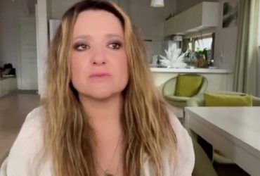 Наталія Могилевська разом з жінками із Маріуполя благає світ врятувати бійців "Азову"