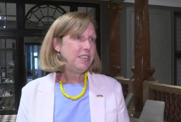 Глава посольства США: Україна має шанс вступити у НАТО, як Фінляндія і Швеція