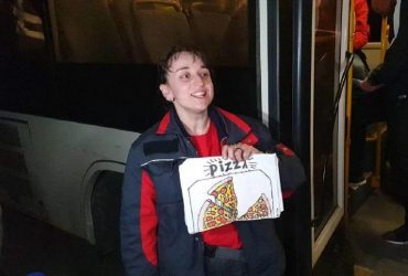 Їжа з нічого і порція на п'ятьох: Тьотя Суп розповіла, чим харчувалися люди на Азовсталі